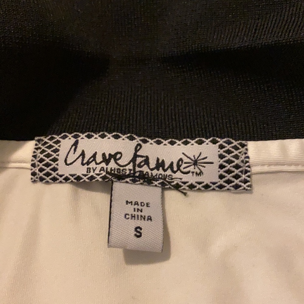 collared white tee - Picture 4 of 7